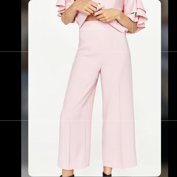 Pink blazer, high rise pants and top - Picture 6 of 7